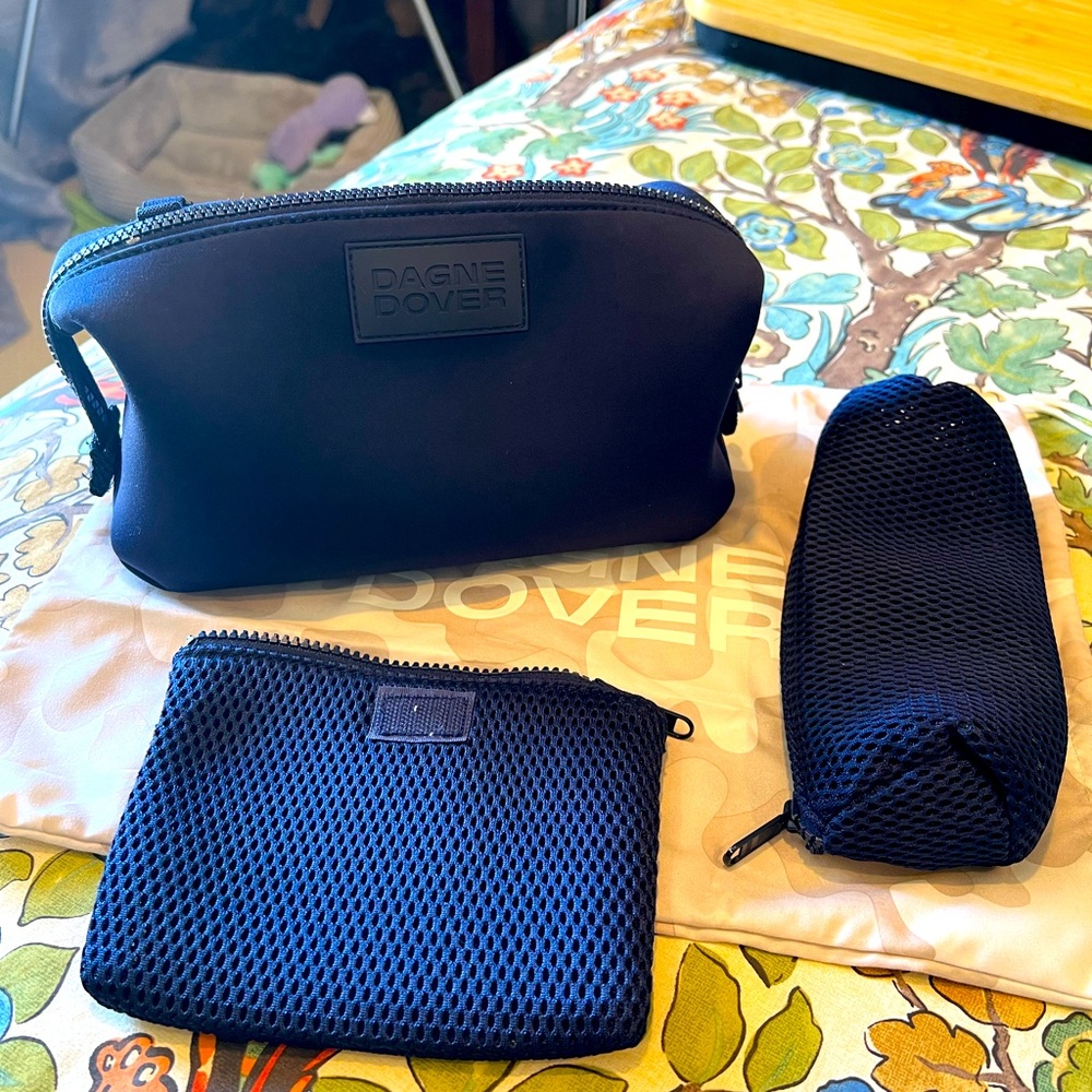 Large Hunter Toiletry Bag
